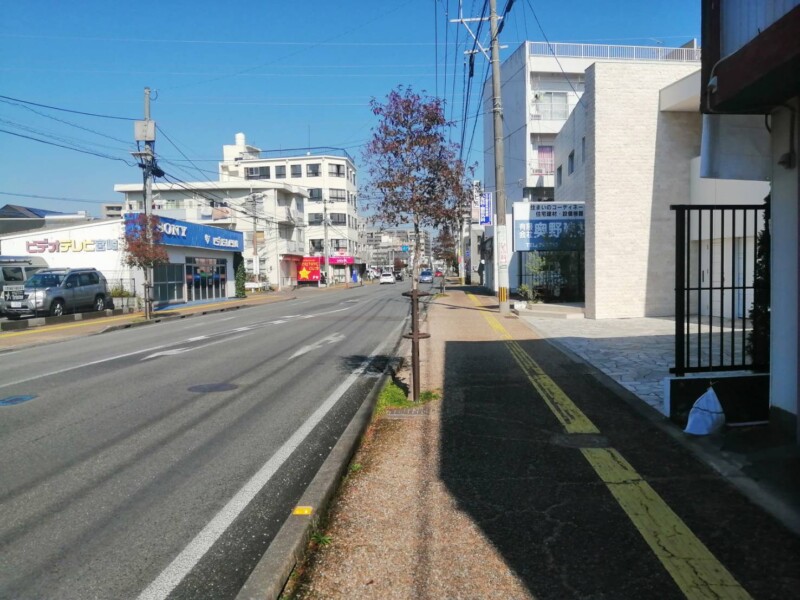 正面道路